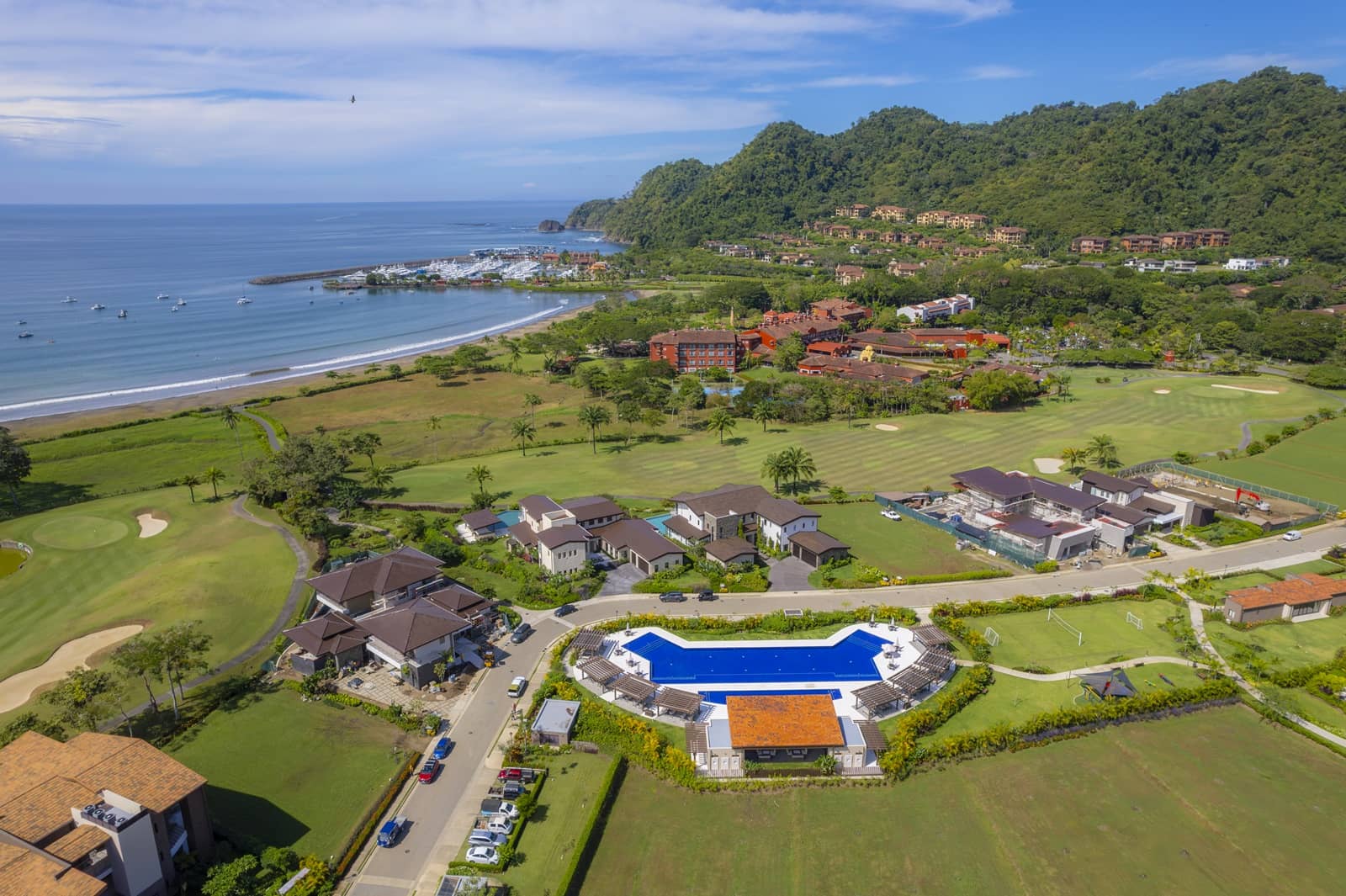 Playavista: Inmuebles de lujo en el complejo turístico más popular de Costa Rica
